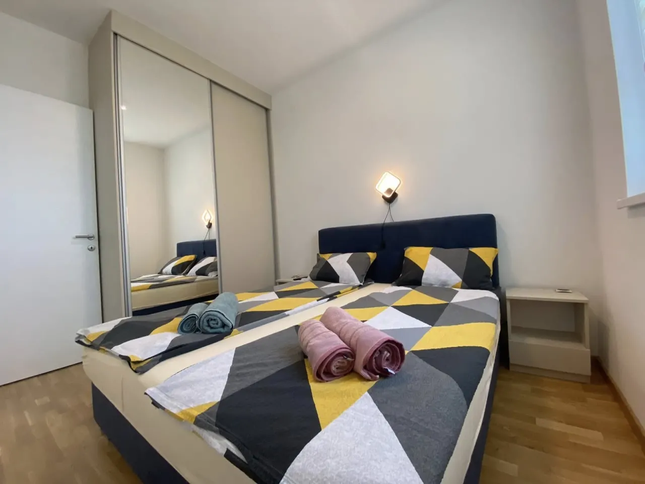 Apartman Tirkiz